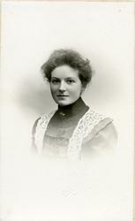 Portrett av Guri Fønhus.