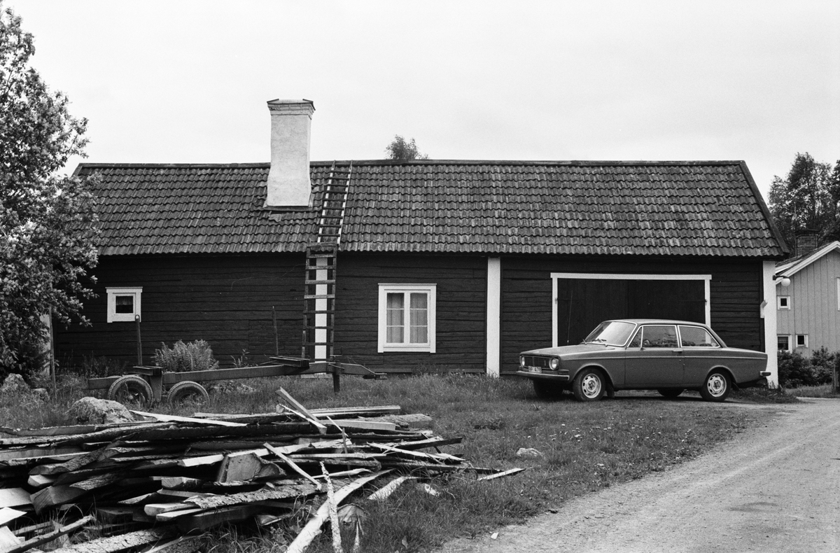 Bostadshus, Stavby 3:6, Norrgården, Stavby socken, Uppland 1987
