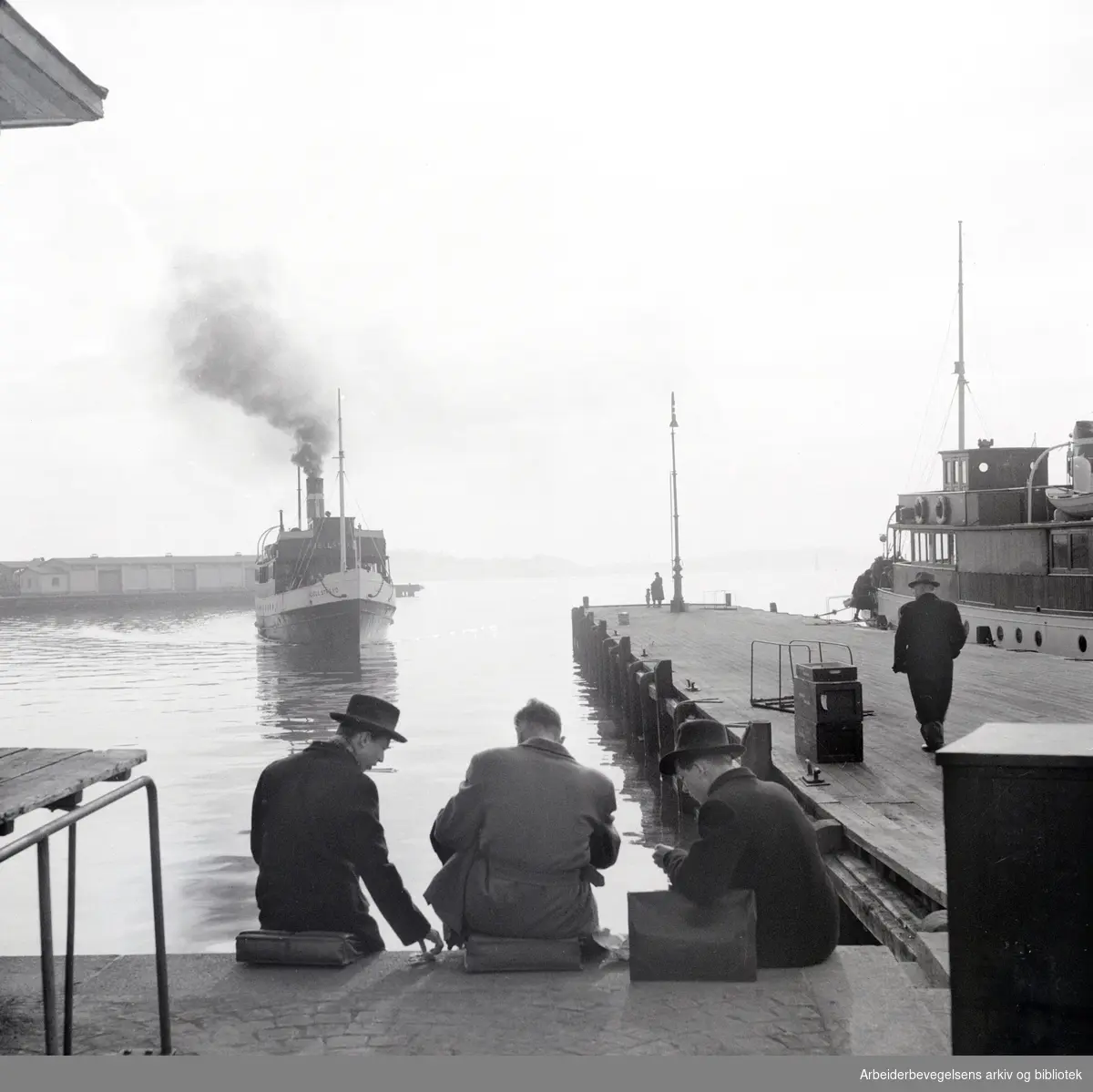 Oslo Havn: Honnørbrygga.D/S Fjellstrand.1951 -1953.