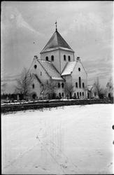 Ås kirke i Vestre Toten 1936. Tre bilder.