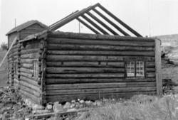 Almskårstua rives i Clausenengen, og taksperrene med nedre d