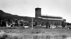 Foto fra Eidsvåg kirke i Eidsvågen, Nesset kommune. Fotograf