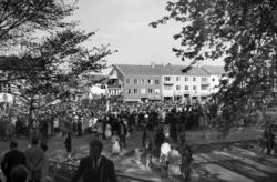 Folkehav
ved området
nær Kongens plass og krysset ved Langve