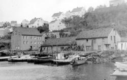 Vedkaia: Foto fra noe av bebyggelsen nedenfor Kranaveien og 