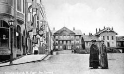 Foto fra Torget på Kirkelandet i Kristiansund, hvor vi ser o