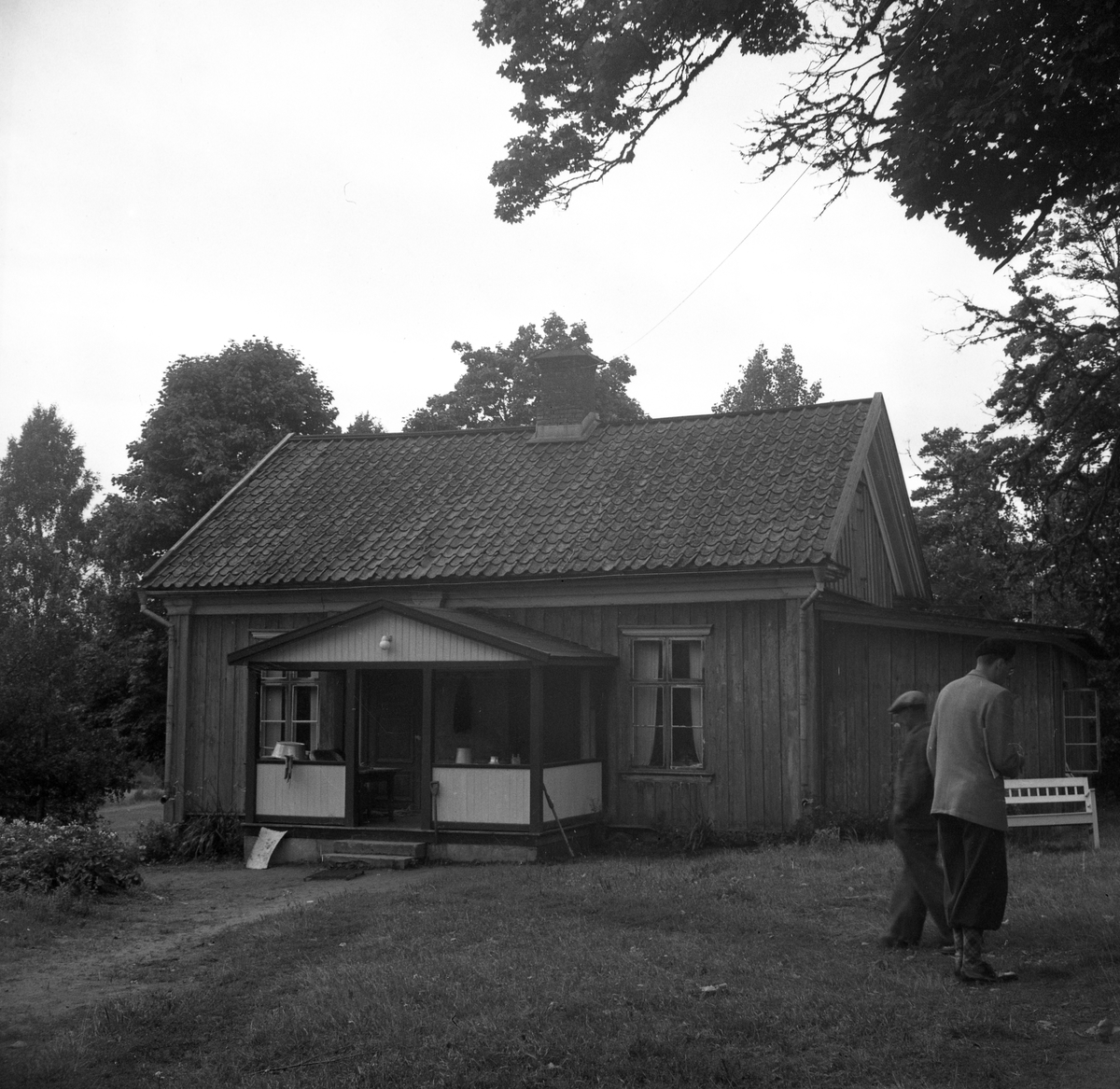 En serie bilder tagna i slutet av 1940-talet av gårdar och bostäder i Karlstad utkanter: Mjölnartorpet