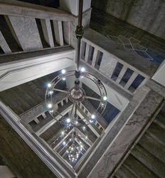 Lysekrone i Telegrafbygningen i Kongensgate 21, Oslo (Foto/Photo)