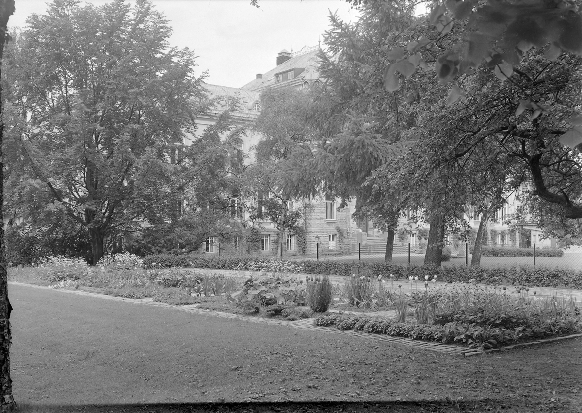 Parken utenfor E.C. Dahls stiftelse