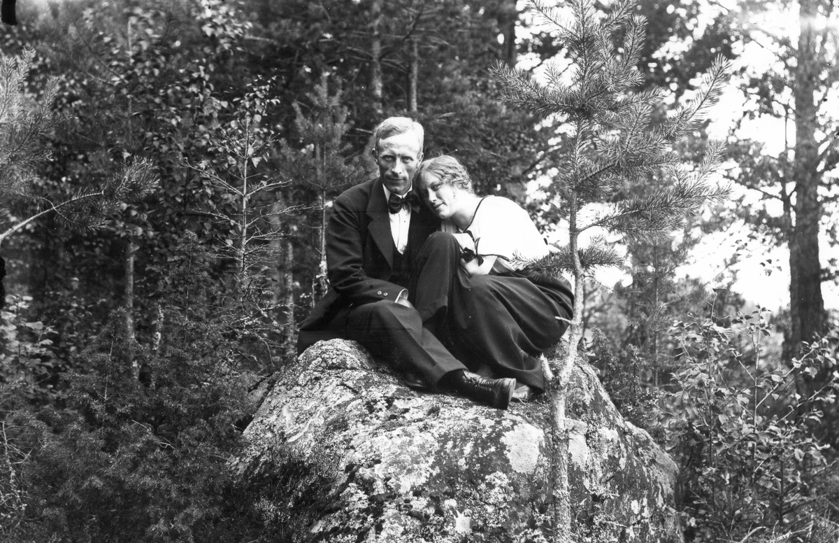 Smehammar-Herman (Larsson) med hustrun Anna.