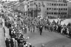 "17.mai 1970".Per Kåre Tveeikrem sin film ?.