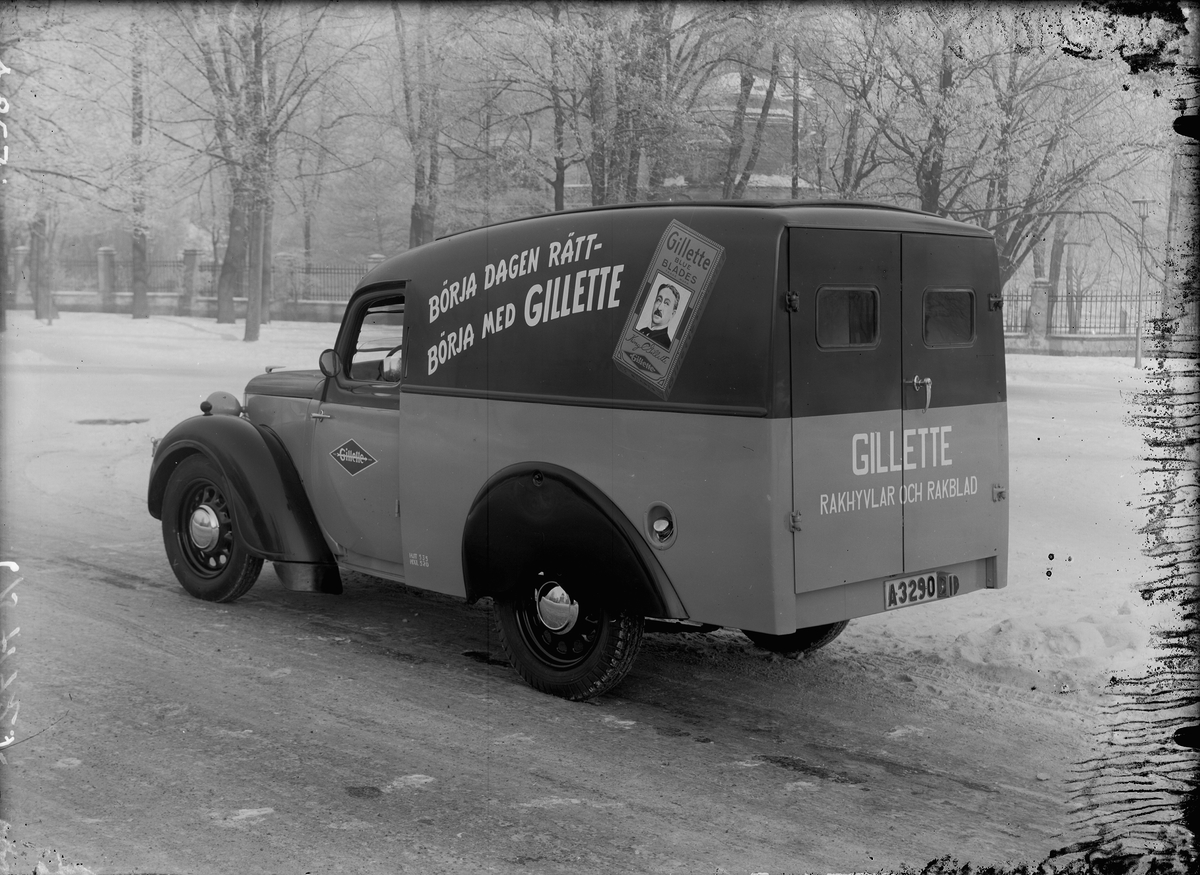 Skåpbil med reklam för Gillette rakblad och rakhyvlar. - Tekniska ...