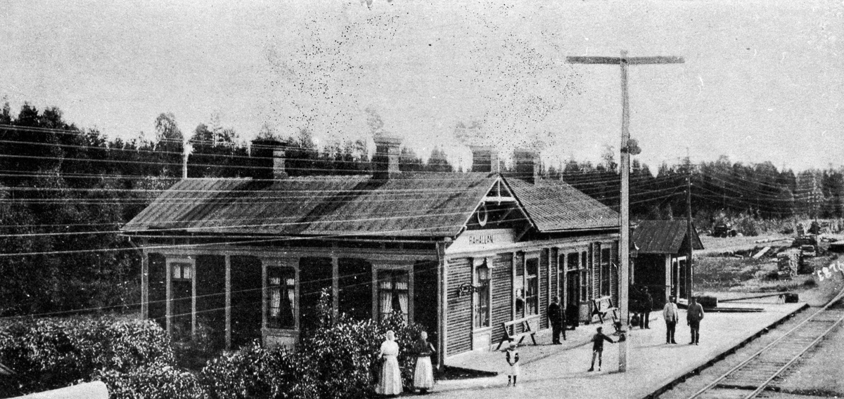 Råhällan järnvägsstation, Hamrånge