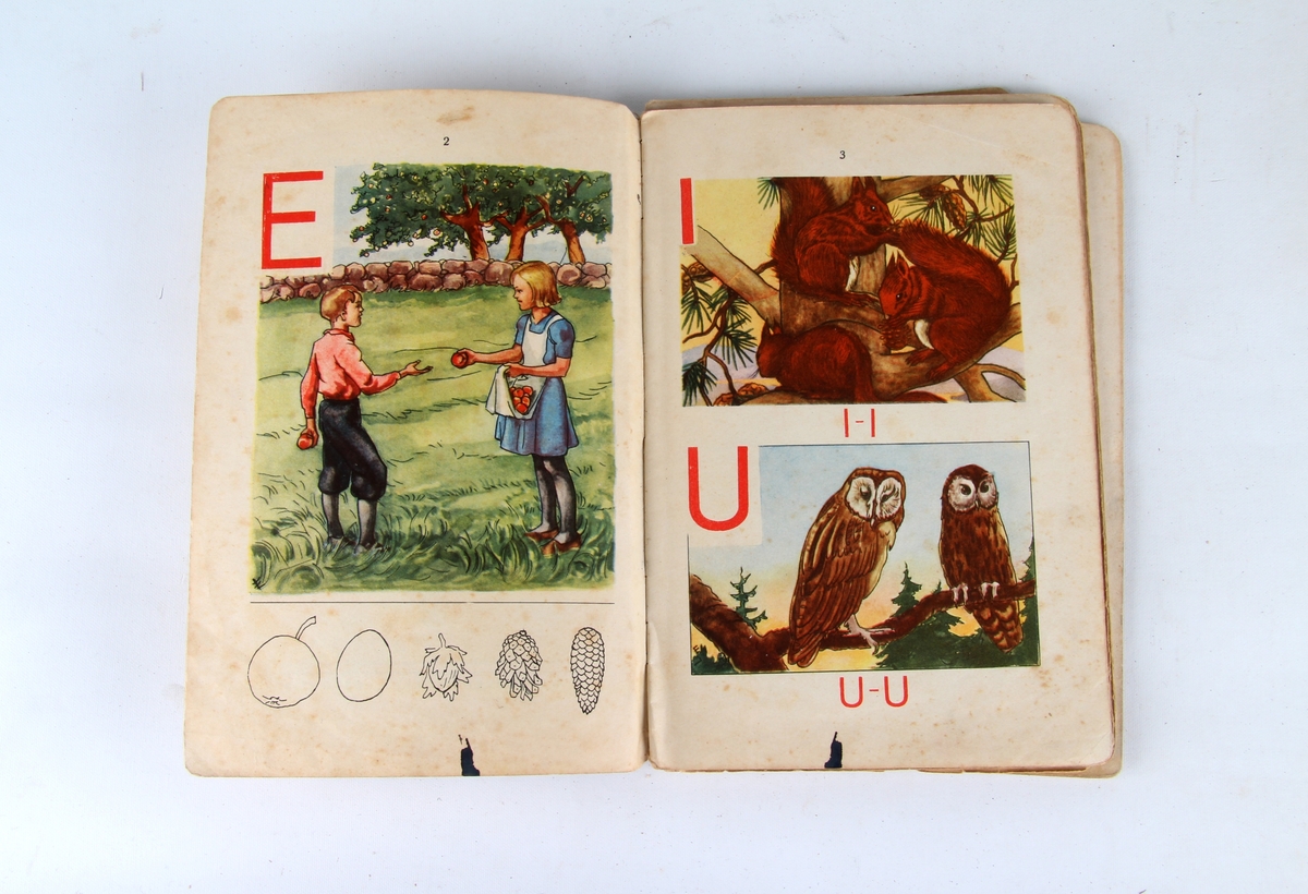 Lærebok for skolebarn med illustrasjoner.