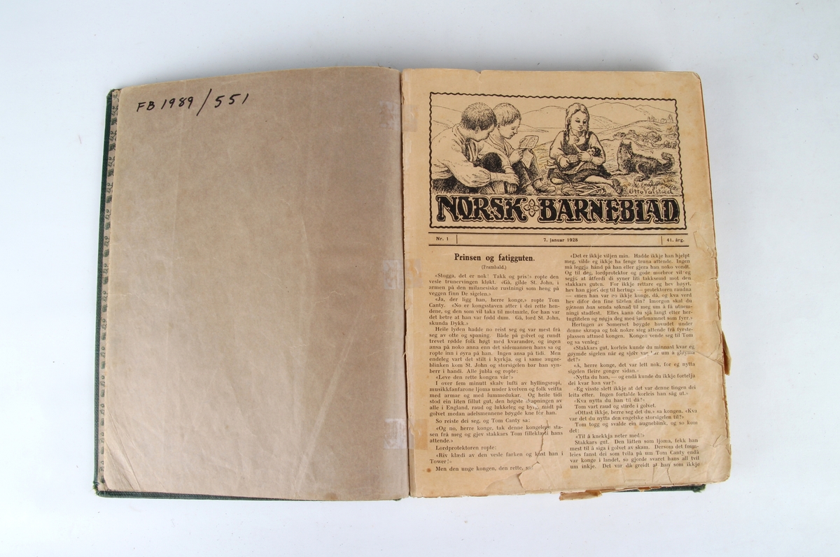 En samling med nummerene til Norsk barneblad som utkom i 1928.