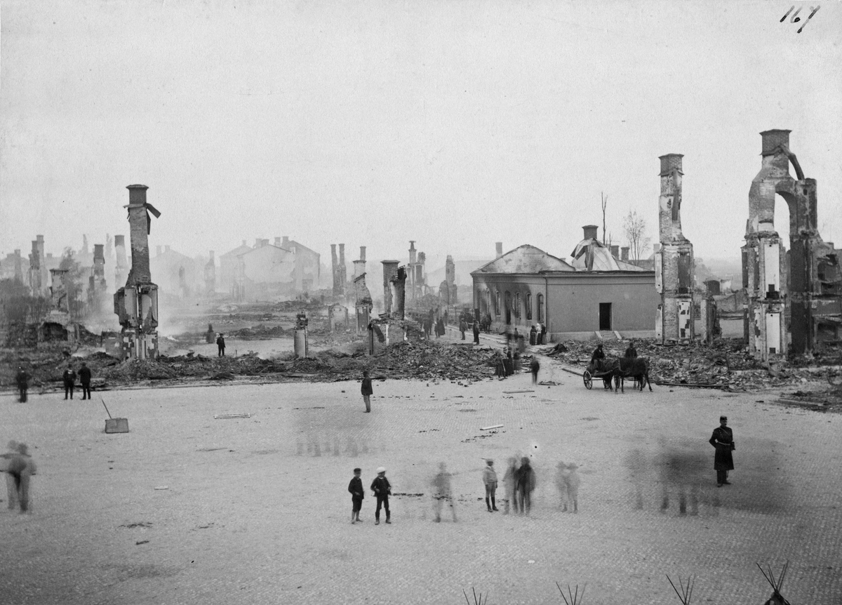 St. Torget efter branden 1889.
