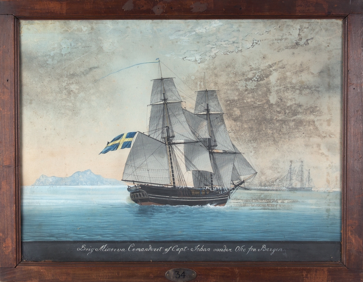 Briggen MINERVA fra Bergen. Svensk flagg under gaffelen. En bark til venstre i motivet.