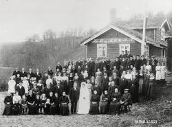 Gruppebilde. Bryllup Dalstrøen. Kr. D og M.D.2-10-13