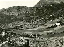 Skogstad, Vang i Valdres.