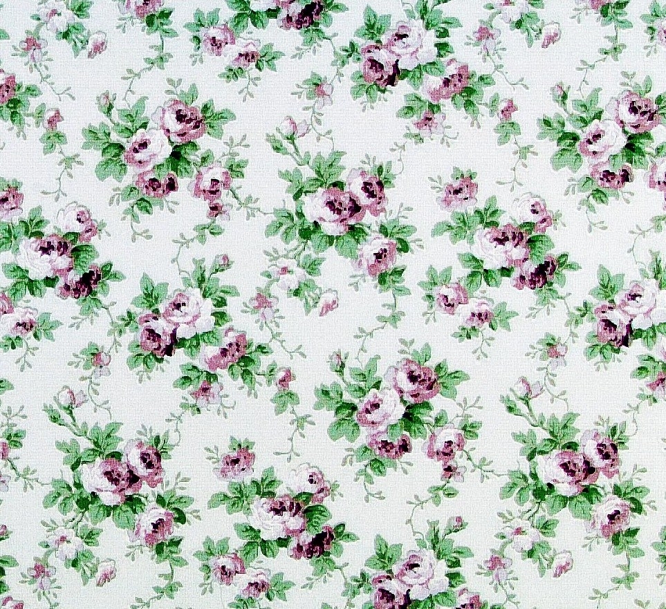 Ytfyllande mönster med rosenbuketter i två ljusgröna och rosa nyanser på en vit bakgrund. Ofärgat papper.




Tillägg historik:
Tapet som sattes upp i en nybyggd fastighet i Sävsjö år 1924.
