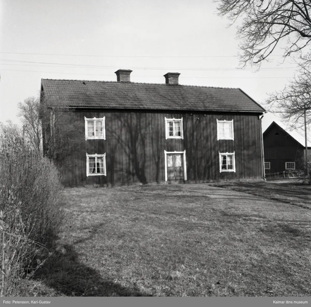 Klockaregården i Södra Vi.

Foto: KG Petersson, 26/4 1959.