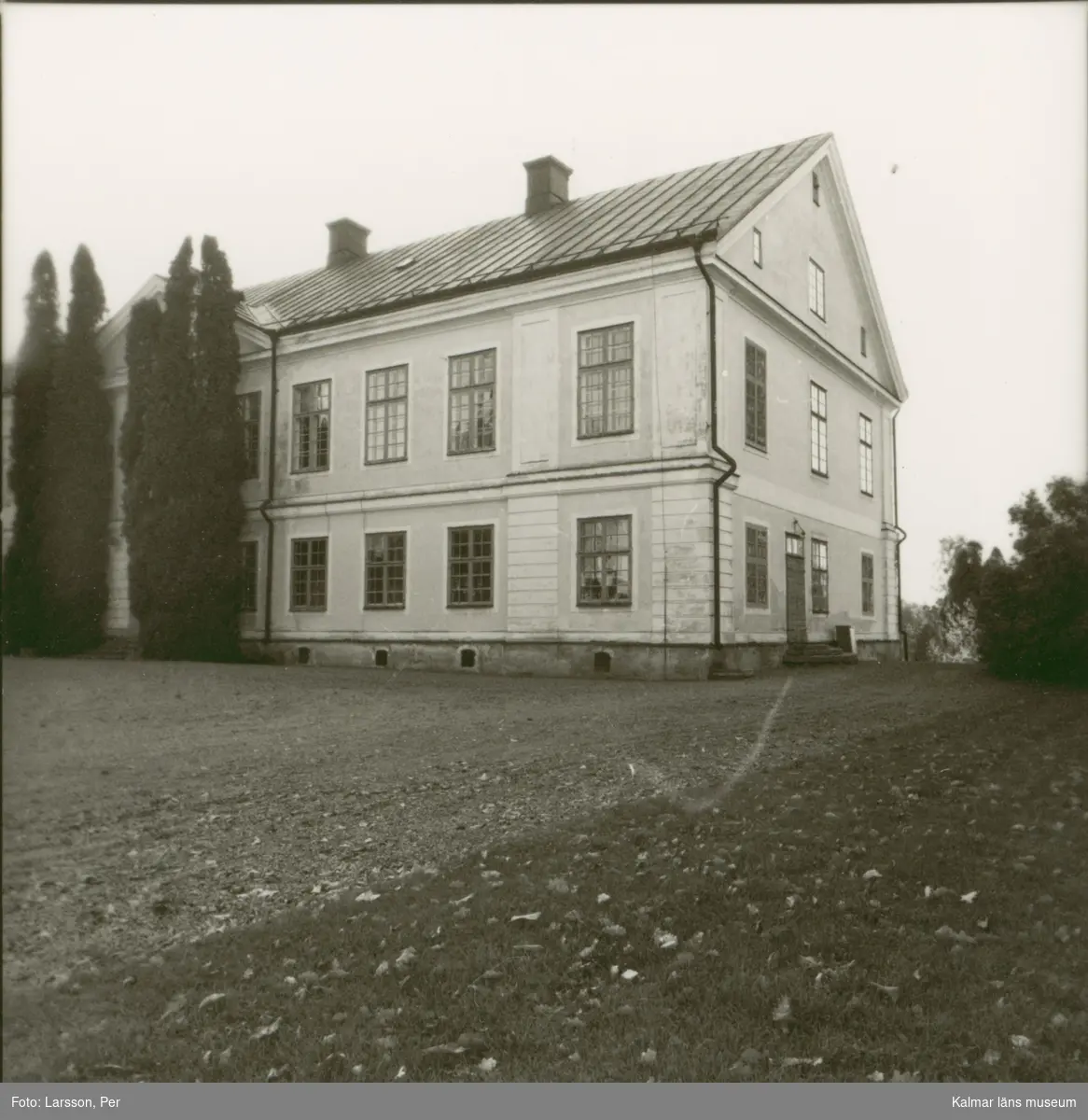 Odensviholms herrgård, sedd från entrésidan.