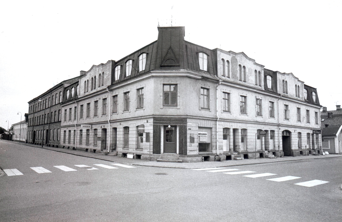 Fasad mot Strömgatan-Kaggensgatan. Bilderna är tagna inom ramen för ...