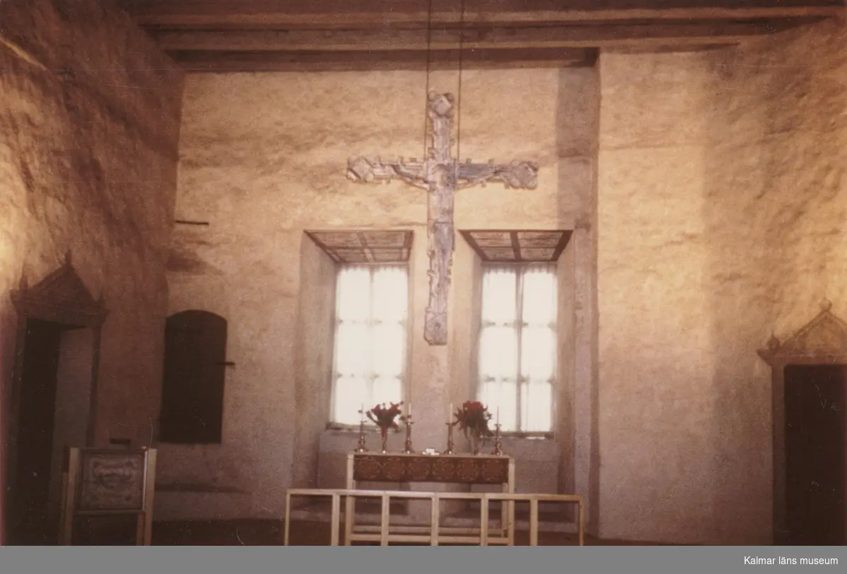 Altare och triumfkrucifix i  Gröna salen på Kalmar slott.