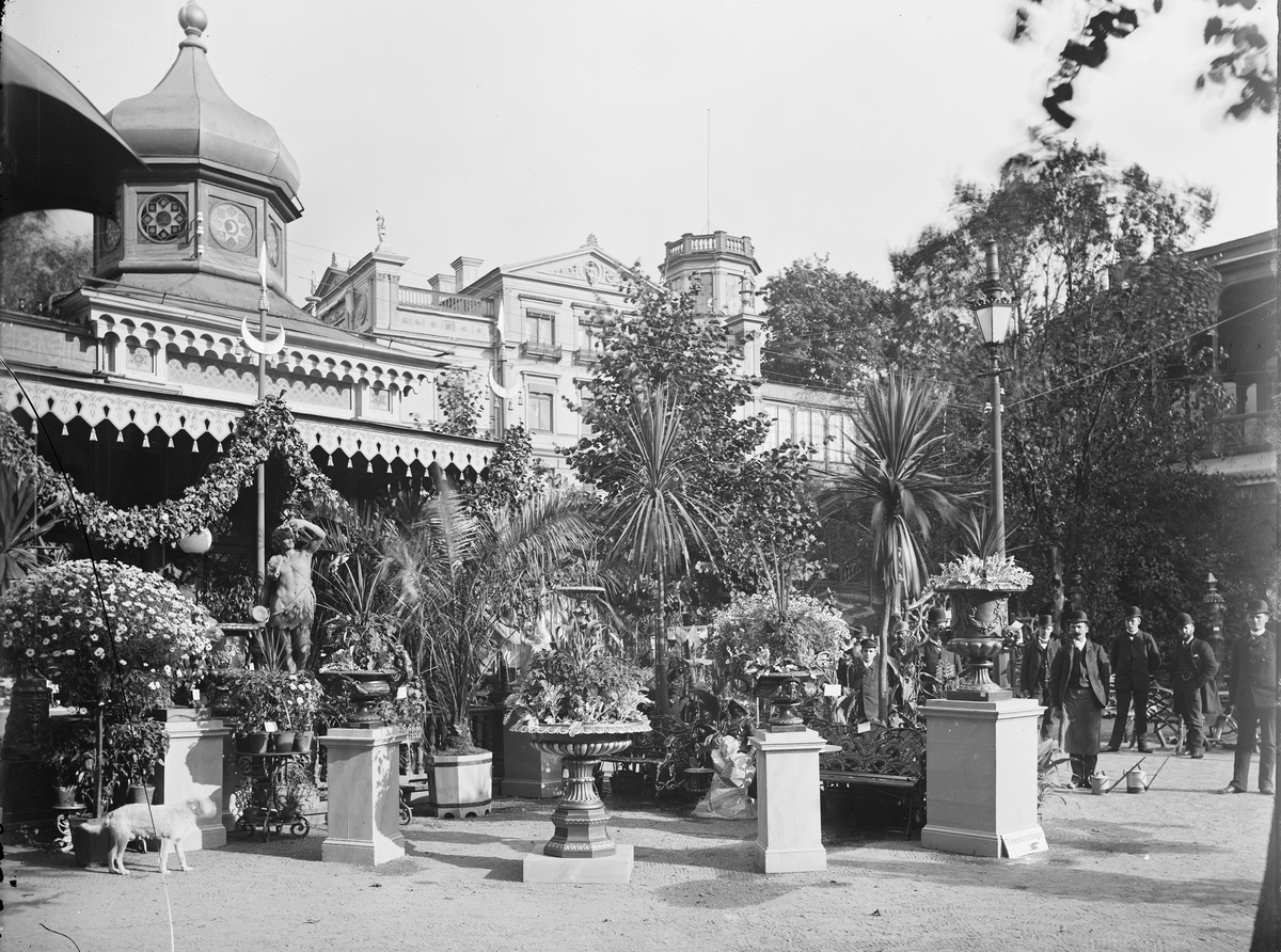 Paviljong vid Hasselbacken, fotograferad 1892.