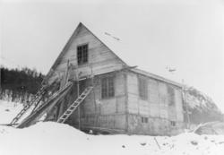 Før og etter 1944, Nordland, Troms. Hus C 61. Billedtekst: '