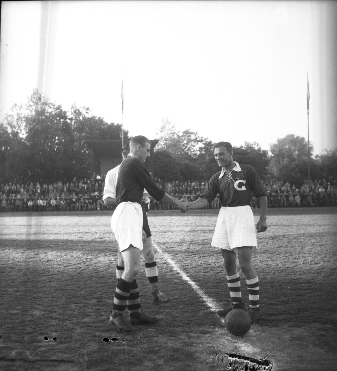 Gästrikland - AIK i fotboll. 1946