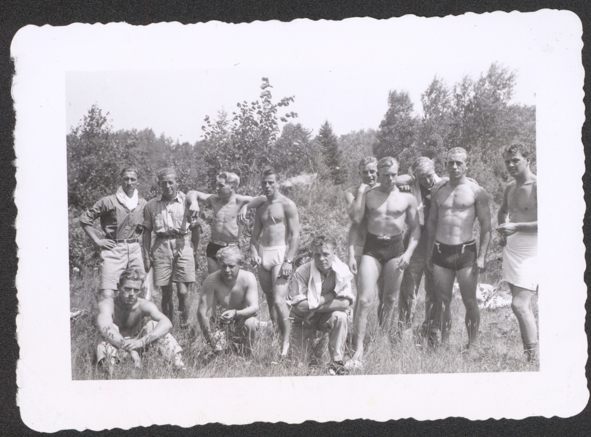 Gruppebilde av norske soldater i "Little Norway".