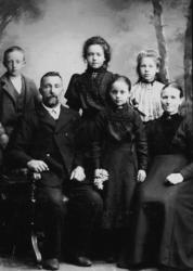 Fra venstre: Peder f 1895, fra Peder Andreas Andersen Kipper