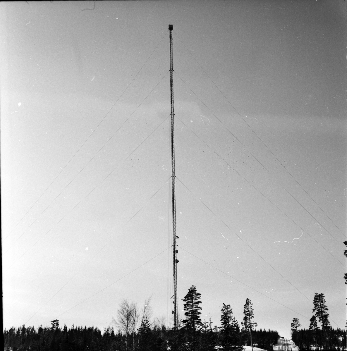 Arbrå,
Kyrkberget,
April 1969