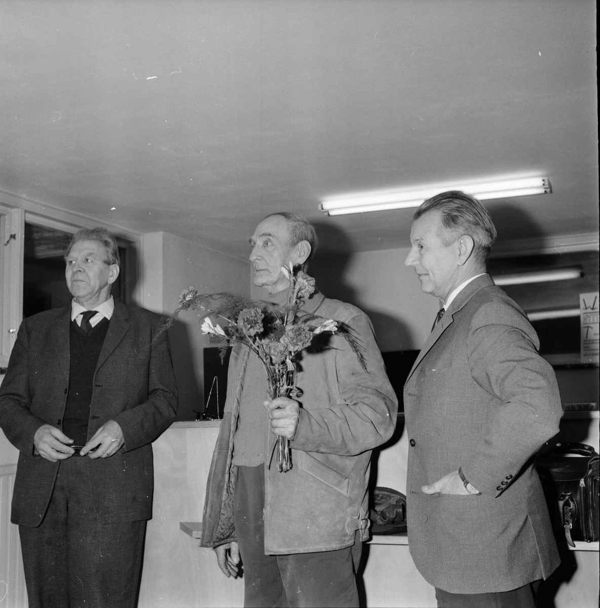 Landafors,
Sparbankslokal,
Hammarström, T Roine,
8 Jan 1965
