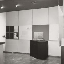 Utstilling av egne arbeider ved Kunstindustrimuseet i Trondh