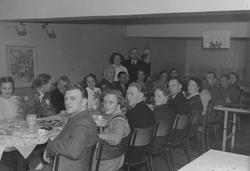 Avispakkerske Mary Rønning går av med pensjon