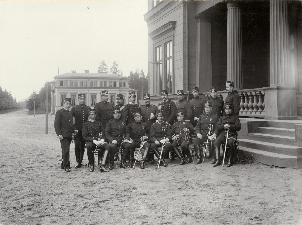 Artilleriets skjutskola för äldre officerare på Marma skjutfält 1898.