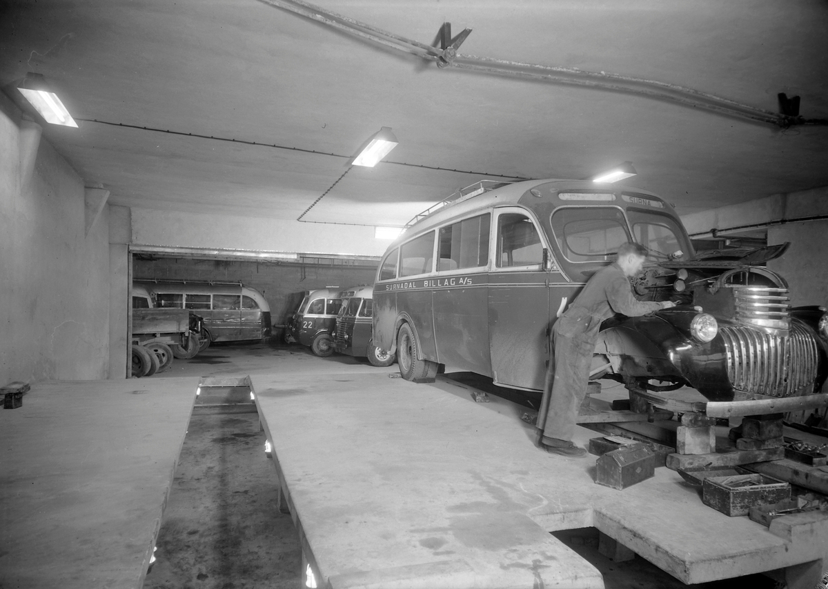 Surnadal Billag, interiør og eksteriør