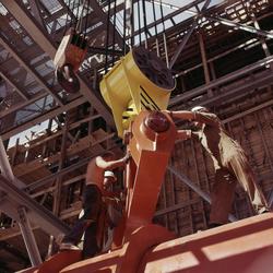 Nyanlegg for NHT. N II-anlegg. Riggere i arbeid.