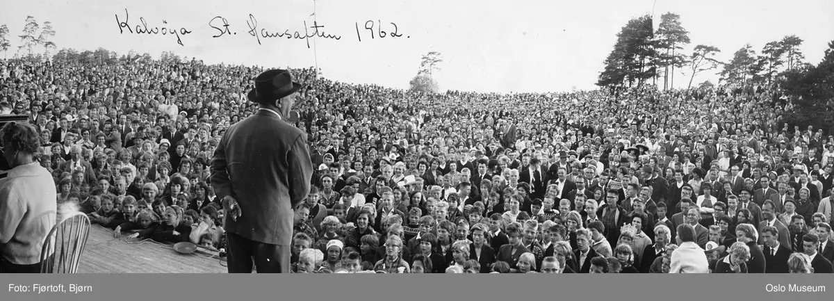 kalvøya, friluftsscene, mann, skuespiller, kvinne, pianist, publikum