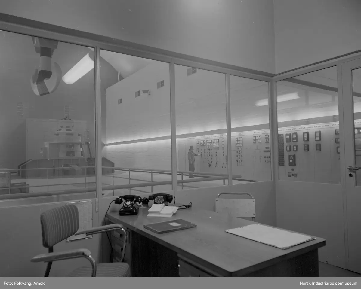 Kraftstasjon. Interiør.