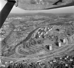 Tveita. Arealet bygges ut. (Flyfoto) Oktober 1966