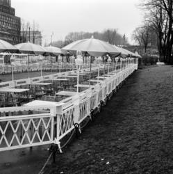 Studenterlunden. Stille påske. "Pernille". April 1963