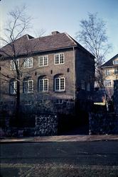 Fredrik Stangs gate 16.