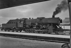 Damplokomotiv type 63a nr. 5841 på Trondheim stasjon.