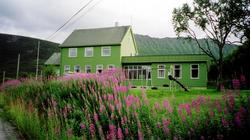 (Østre) Godfjord skole på Gunnesdal i Sortland kommune i 200