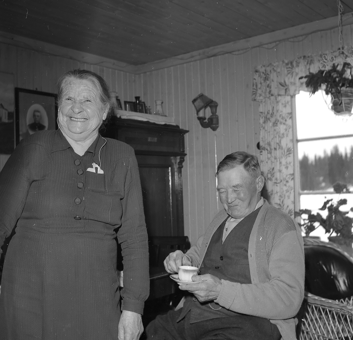 Johanne og Halvor Berg,Hernes