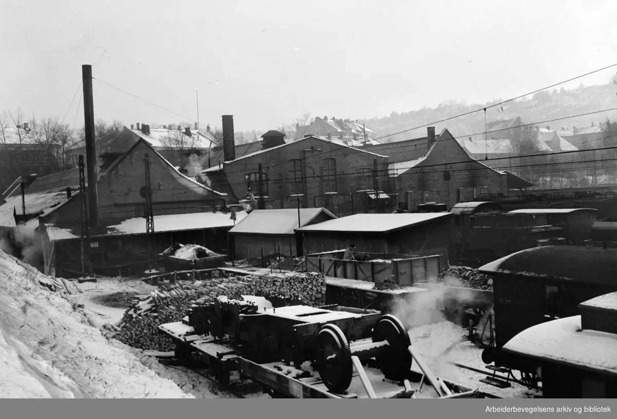 Jernbaneverkstedet. Oslogate 3. Januar 1946
