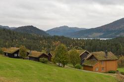 Garden Øvre Mo i Vinje kommune i Telemark.  Fotografiet er t