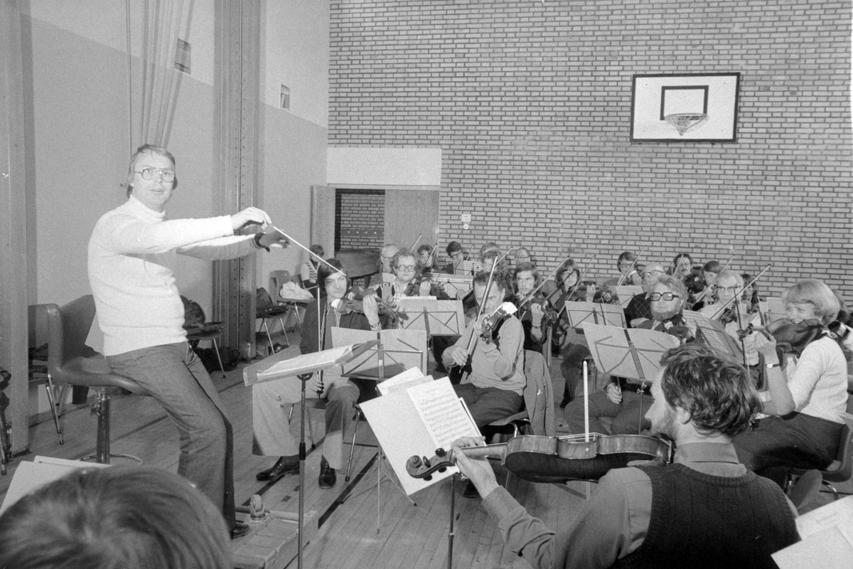 Det nordnorske symfoniorkester under festspillene i 1976.